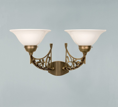 Berliner Messinglampen - AD532-22op B - Wandleuchte Augusta 2flammig