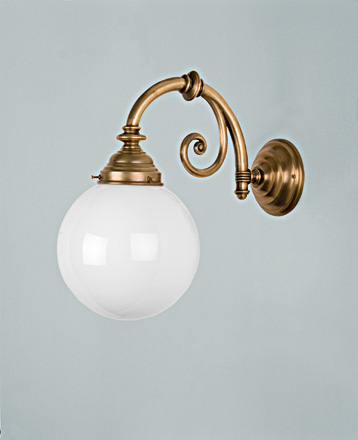 Berliner MessinglampenWandleuchte Ensemble