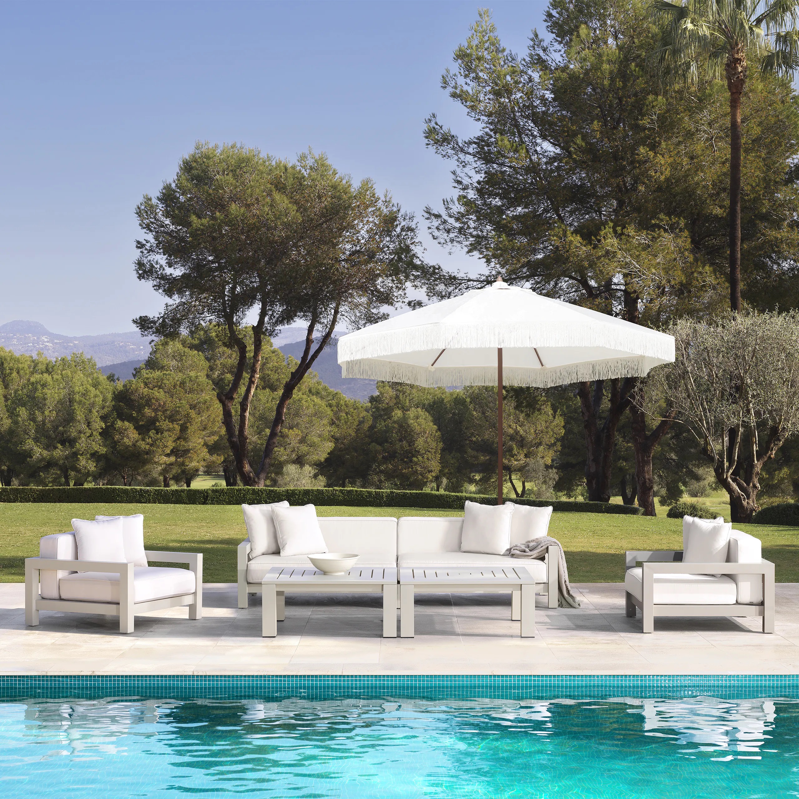 Stuhl CAP-ANTIBES der Firma Eichholtz