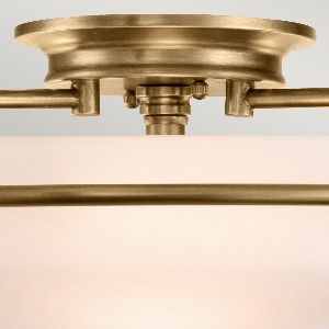 Serie GRIFFIN VON ELSTEAD von Elstead von Elstead Griffin 3 Light Flush - verwittertes Messing QZ-GRIFFIN-F-WS