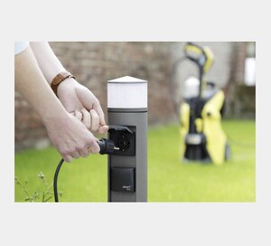 Steckdosensäulen & Stromversorgung für den Garten und die Terrasse von Albert Leuchten Steckdosensäule mit Licht 652202