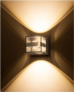 Landhaus-Wandleuchten & Wandlampen für außen von Lichtmanufaktur LED Wandleuchte i LOGOS Cube OUT Basis 883112B