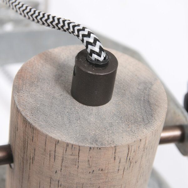 Klemmspot und Wandleuchte Gearwood der Firma Steinhauer