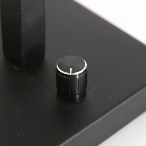 Wandleuchte Stang mit Drehschalter ohne Schirm der Firma Steinhauer