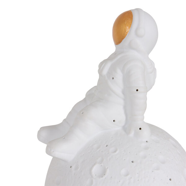 Tischleuchte Jazz Astronaut mit goldfarbenem Schirm der Firma Steinhauer