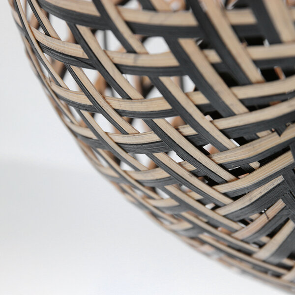 Deckenleuchte aus Bambusholz Maze der Firma Steinhauer