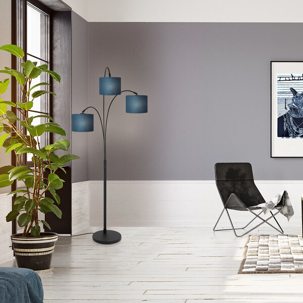 3-flammige Stehleuchte Sparkled Light 3828ZW mit blauen Samtschirmen der Firma Steinhauer