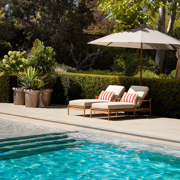 Outdoor Daybed Manzo der Firma Eichholtz