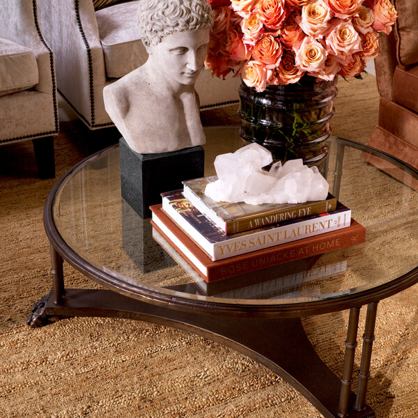Coffee Table Lioness der Firma Eichholtz