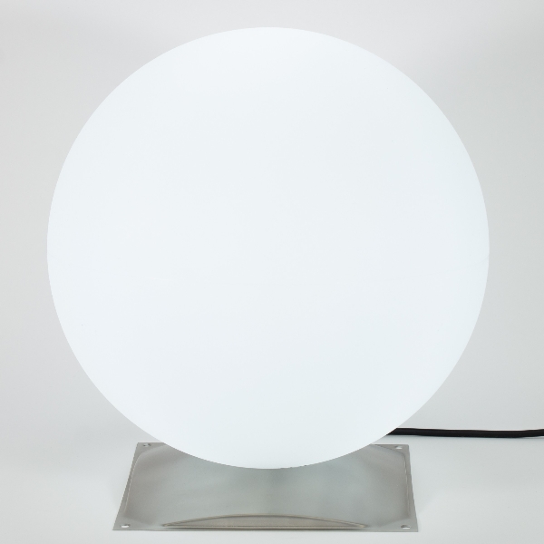 Kugelleuchte Snowball 60 cm Durchmesser mit Edelstahlfuß der Firma EPSTEIN Design Leuchten
