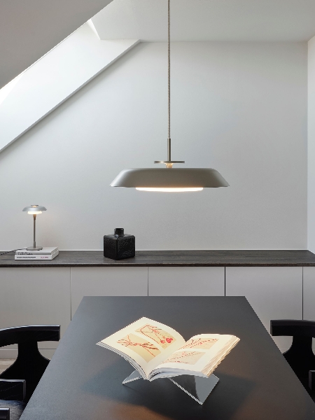 Horisont Pendelleuchte der Firma Belid Leuchten