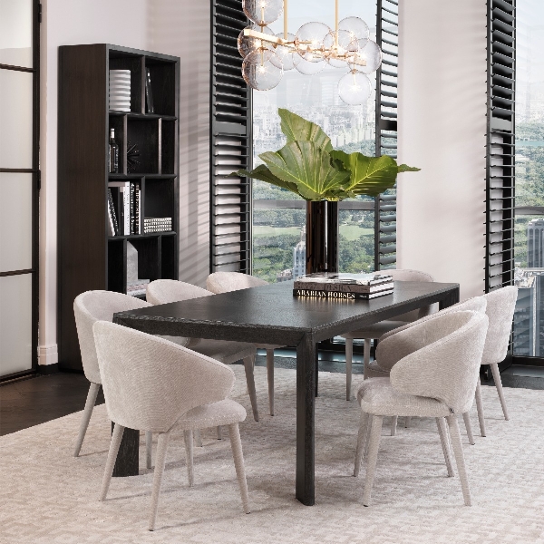 Dining table Tremont der Firma Eichholtz