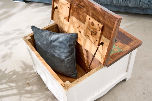 Couchtisch Kommode JAKARTA der Firma Casa Élite