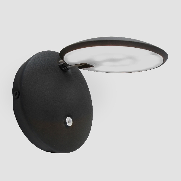 Wandleuchte Zenith der Firma Steinhauer