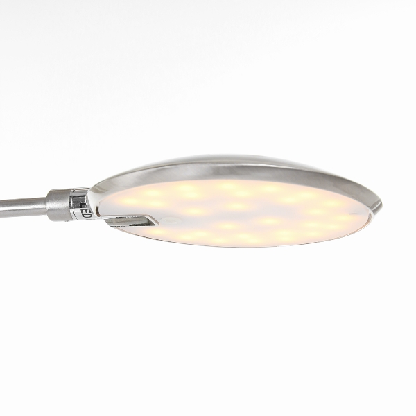 Stehleuchte Zenith der Firma Steinhauer