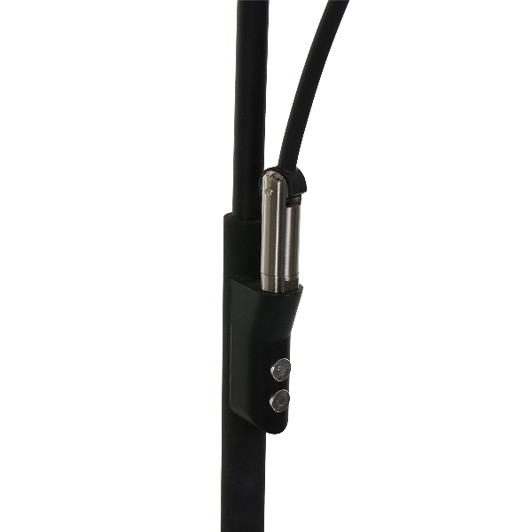 Stehleuchte Zenith der Firma Steinhauer