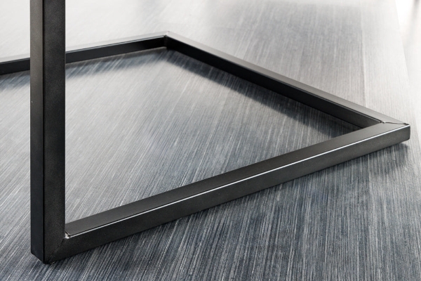 Freischwinger BIG ASTON der Firma Casa Élite