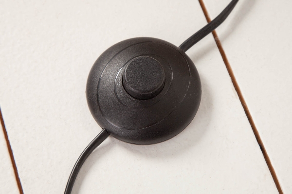 Stehleuchte SERVANT der Firma Casa Élite