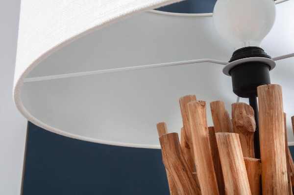 Stehleuchte SERVANT der Firma Casa Élite