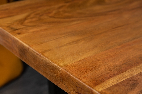 Couchtisch MAMMUT der Firma Casa Élite