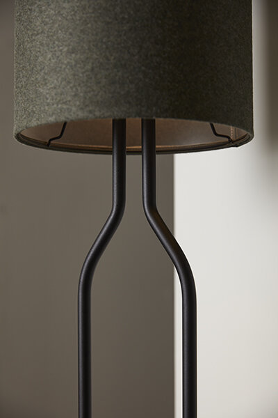 Bottle Stehleuchte Struktur schwarz E27 der Firma Belid Leuchten