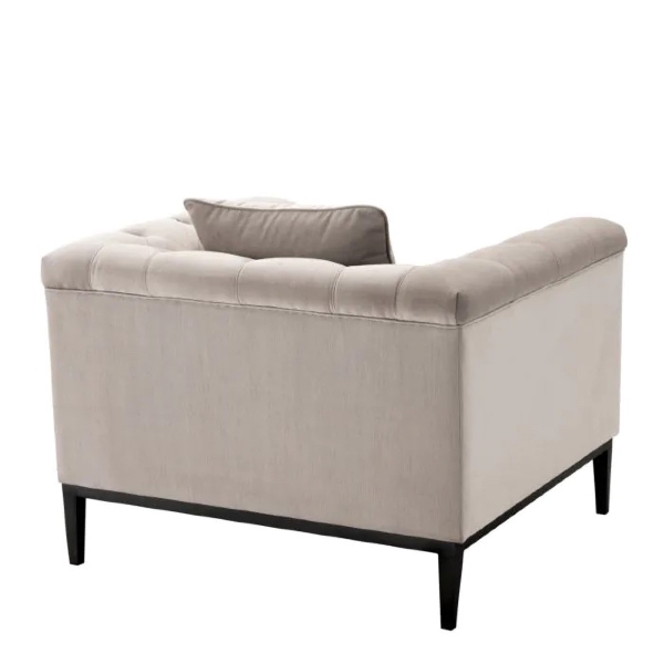 Sessel Cesare der Firma Eichholtz