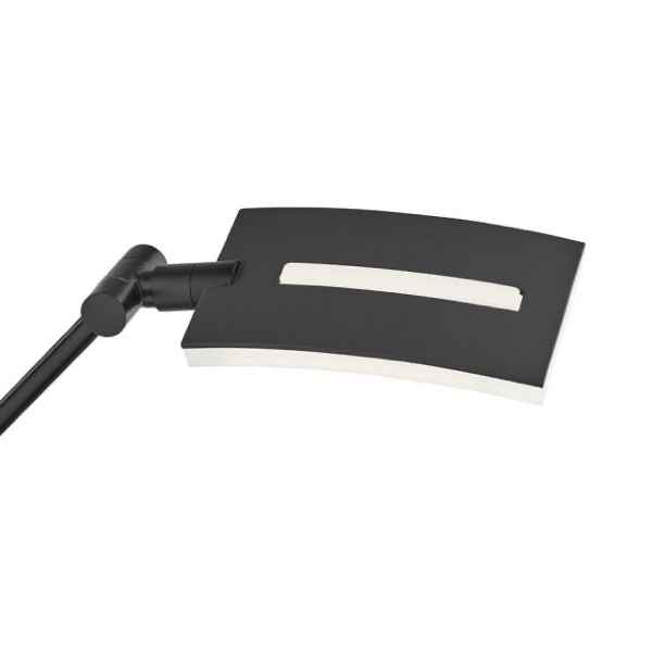 LED-Stehleuchte EVOLO der Firma HELL Leuchten
