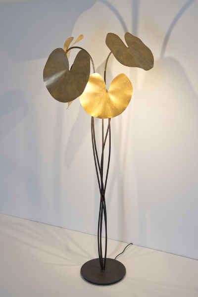 LED-Stehleuchte CONTROVERSIA der Firma Holländer Leuchten