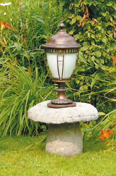 Turin Sockelleuchte der Firma Robers Leuchten